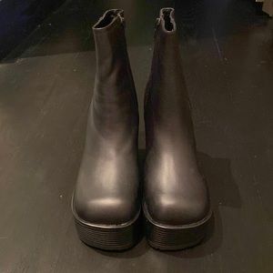 UNIF Ace Boots